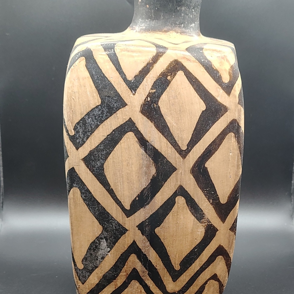 Leuca Indian Handmade Vase From Honduras